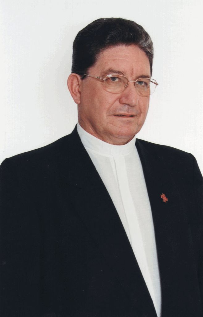 Pe. Tarcísio José Schuch - Arquidiocese de Florianópolis/SC