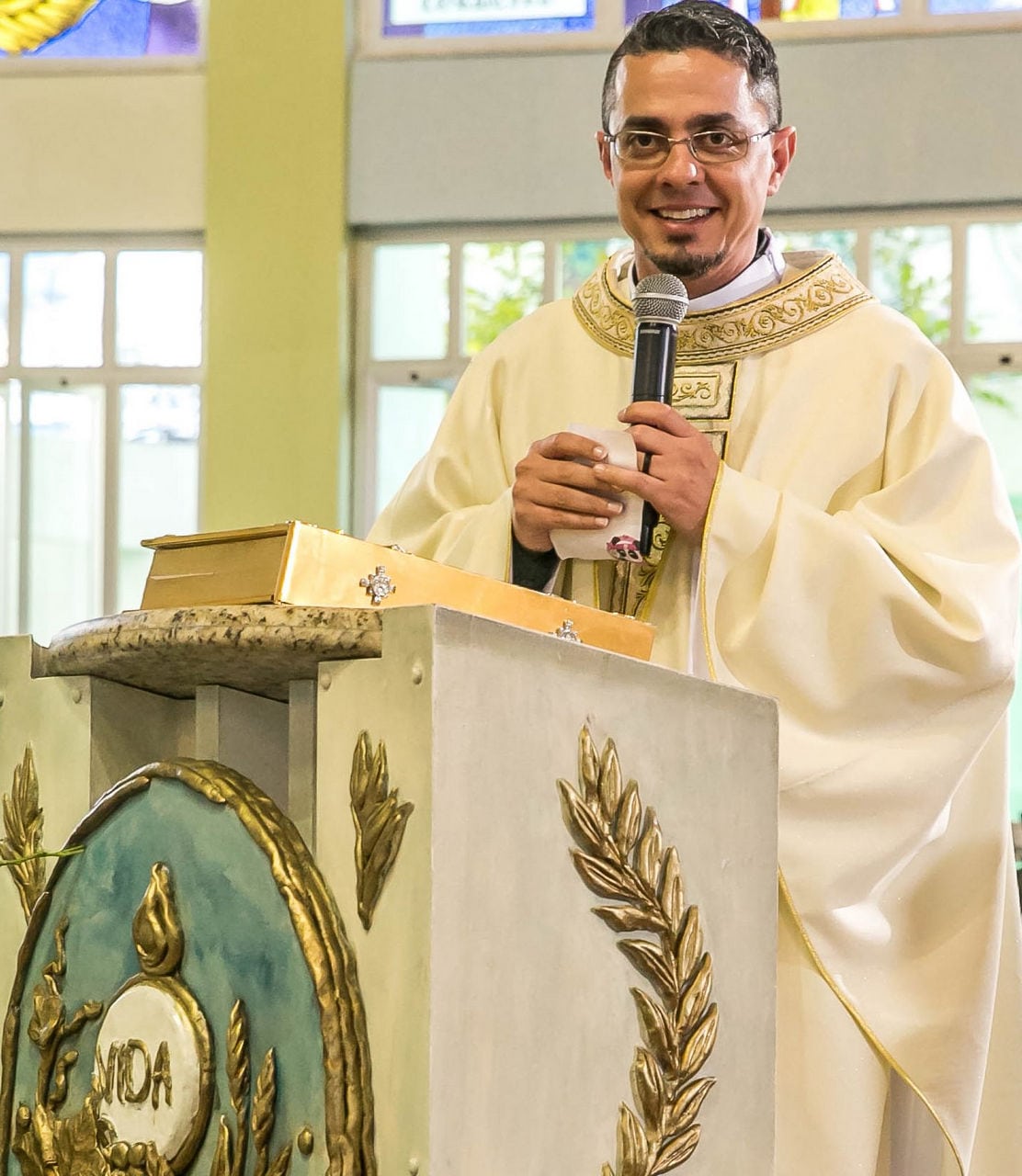 Pe. Eduardo Cardozo de Senna - Arquidiocese de Florianópolis/SC